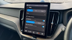 Volvo XC60 2.0 T8 [455] PHEV Ultra Dark 5dr AWD Geartronic Estate